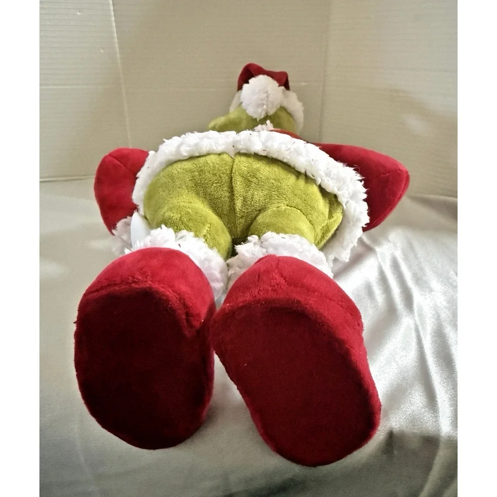 Gemmy 2022 The Grinch Christmas Door Greeter Plush 18.5